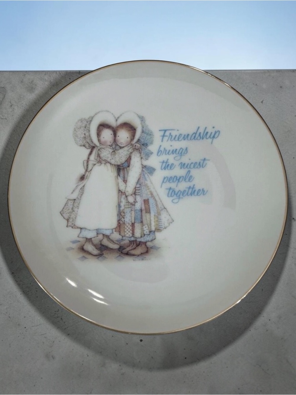 Holly Hobbie Lasting Memories Genuine Porcelain Collective Decorative Plate